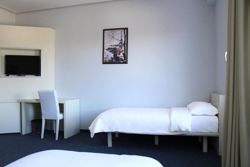Gardenland Resort image