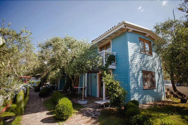 Drymades Inn Resort image