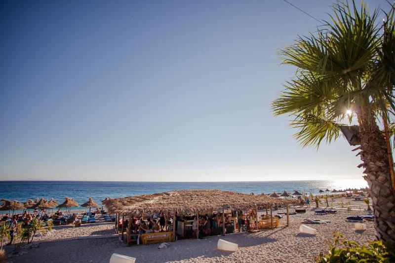 Drymades Inn Resort image
