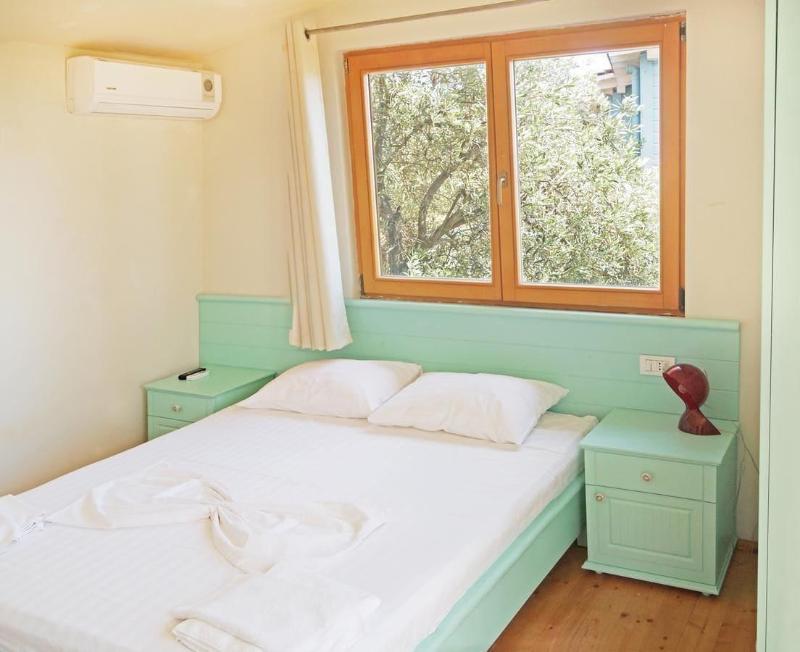 Drymades Inn Resort image
