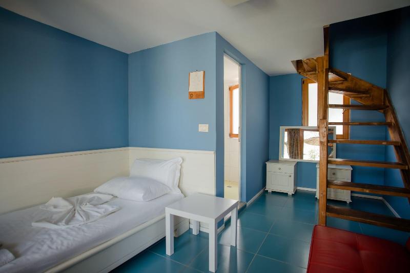 Drymades Inn Resort image