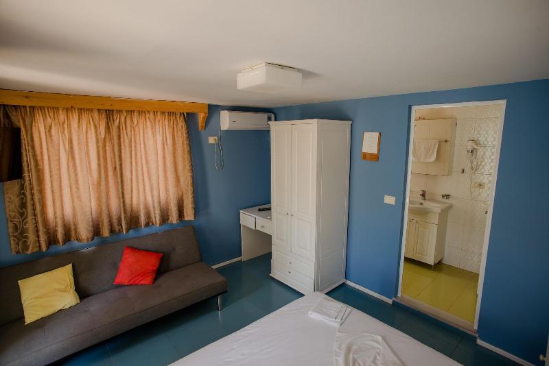 Drymades Inn Resort image