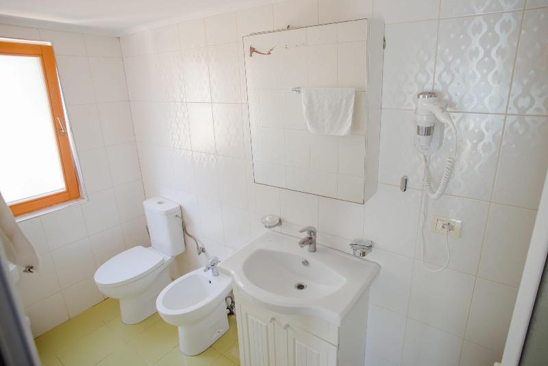 Drymades Inn Resort image