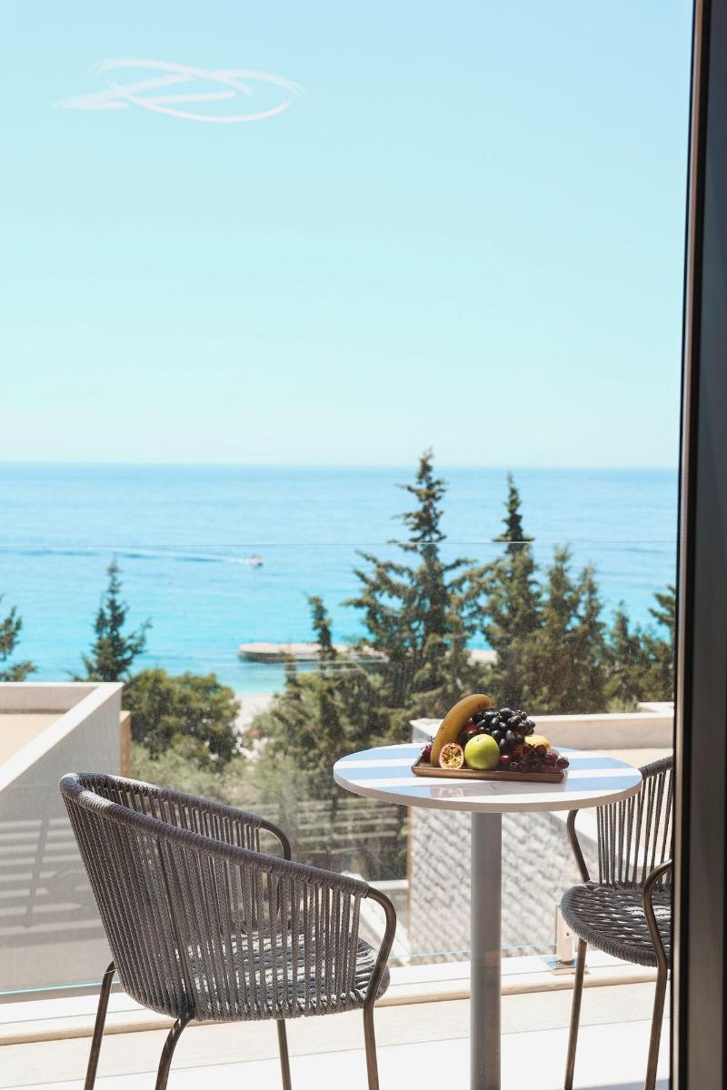 Drymades Inn Resort image