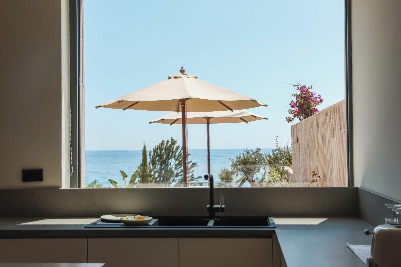 Drymades Inn Resort image