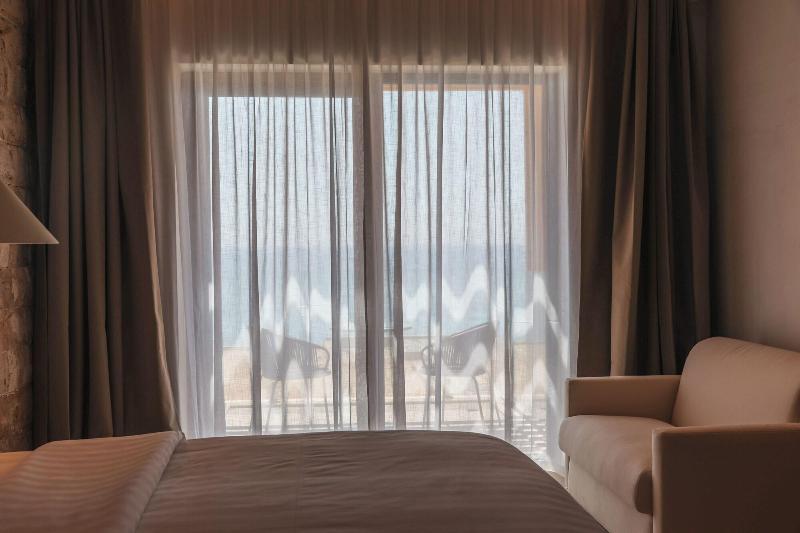 Drymades Inn Resort image