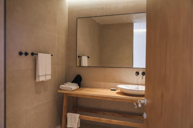Drymades Inn Resort image