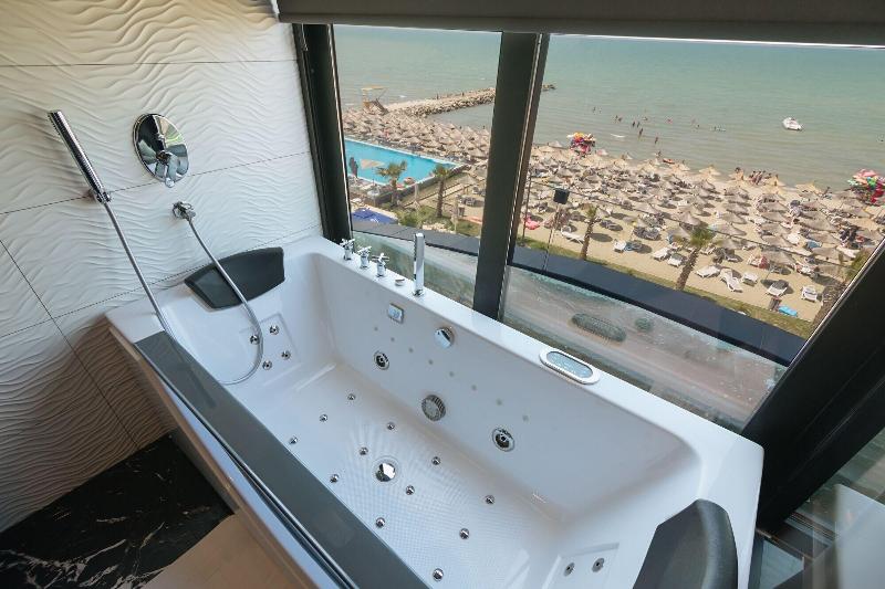 Brilliant Hotel & Spa image