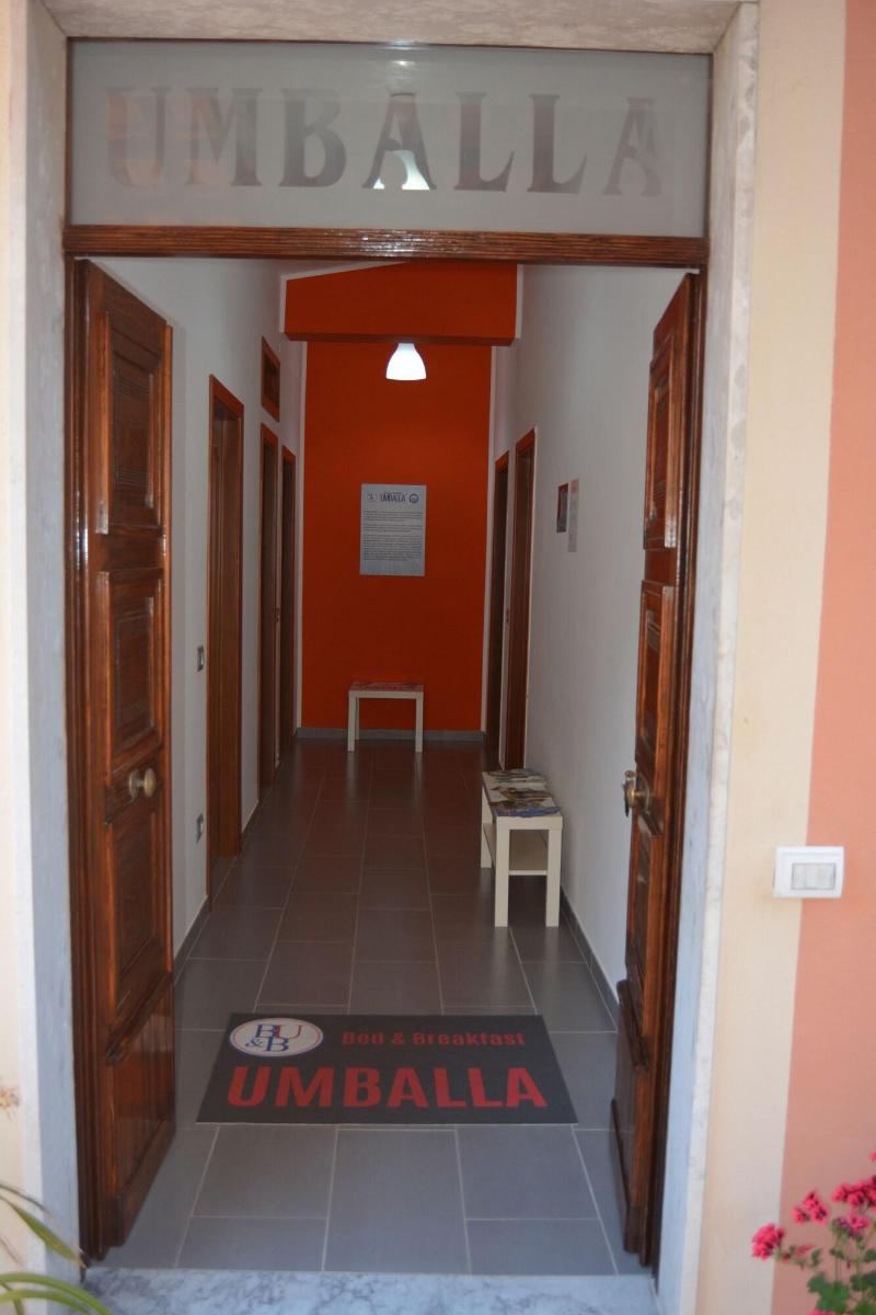 B&B Umballa image