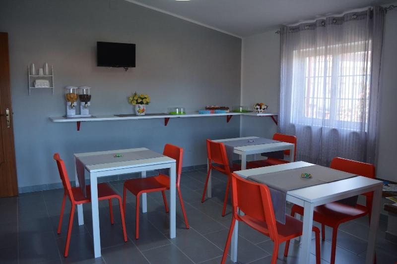 B&B Umballa image