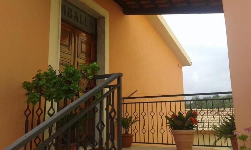 B&B Umballa image