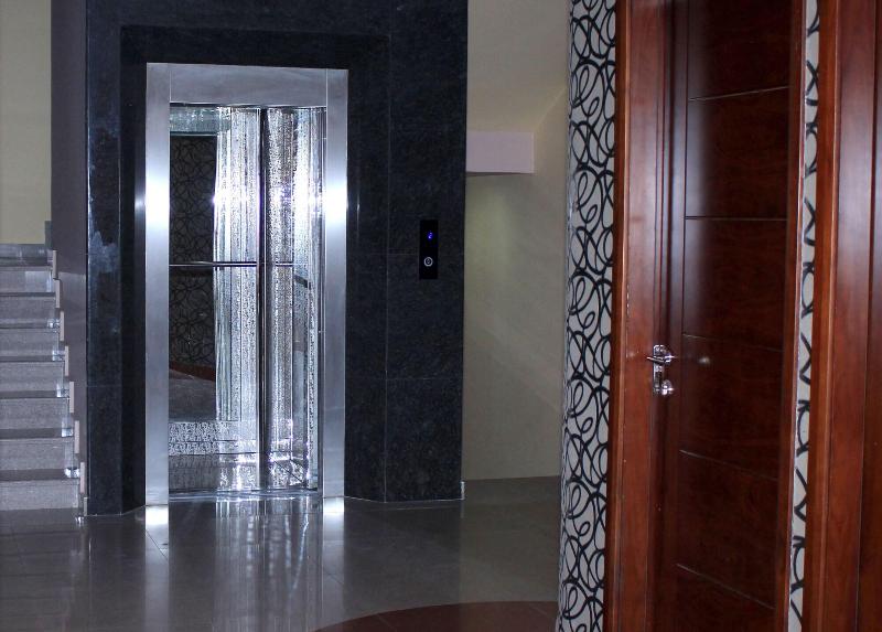 Green Palace Hotel image