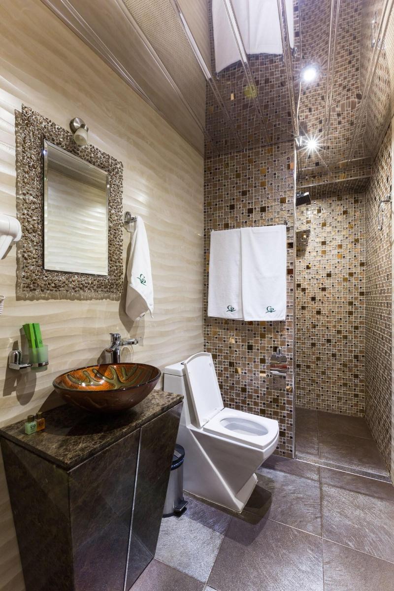 Green Palace Hotel image