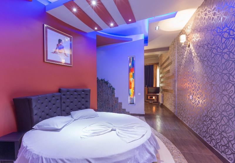 Green Palace Hotel image
