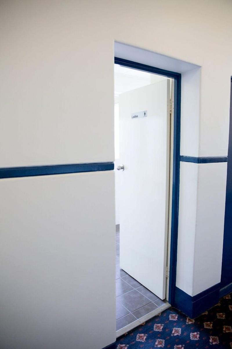 Royal Hotel Wyong image