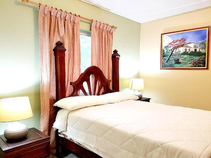 Starlight Chalet image