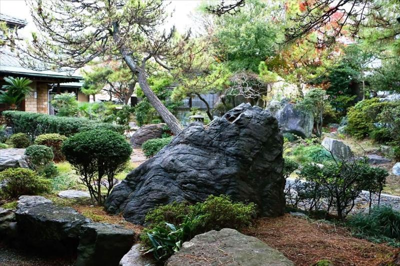 Karasawa Inn