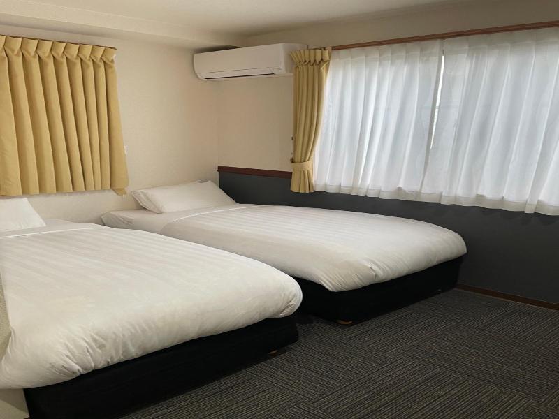 Karin Doo Hotel image
