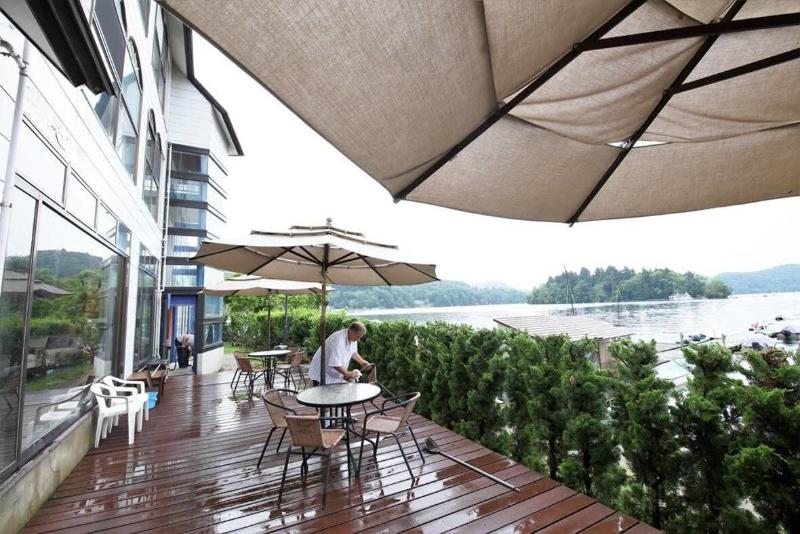 Nojiri Lake Resort image
