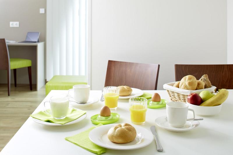 Hotel Good Rooms Bad Ischl image