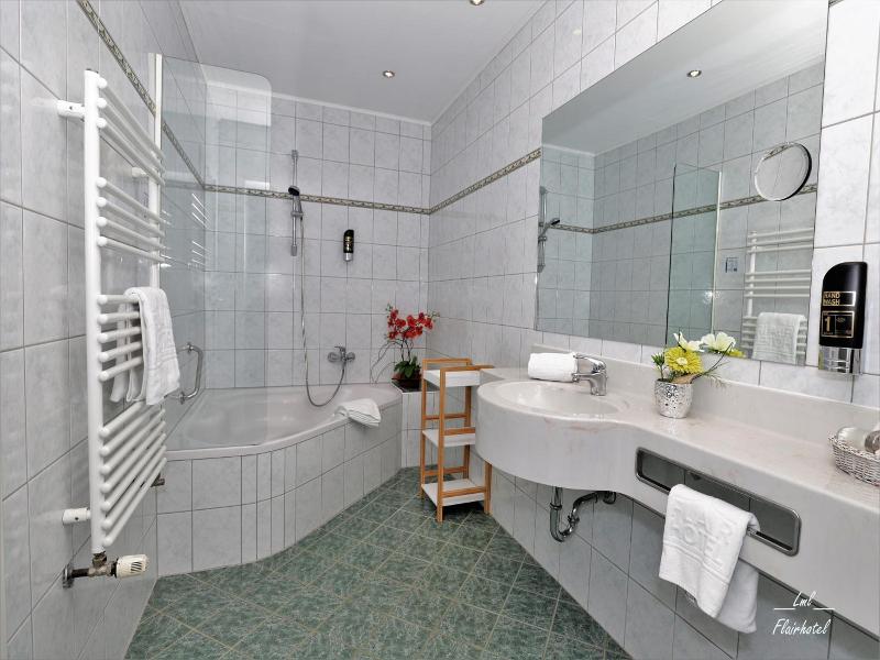Flairhotel am Wörthersee image