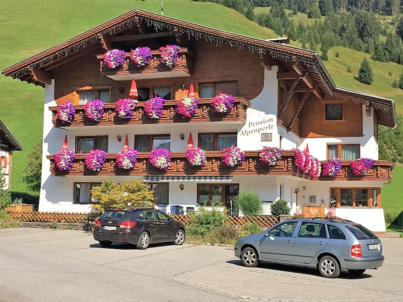 Pension Alpenperle image