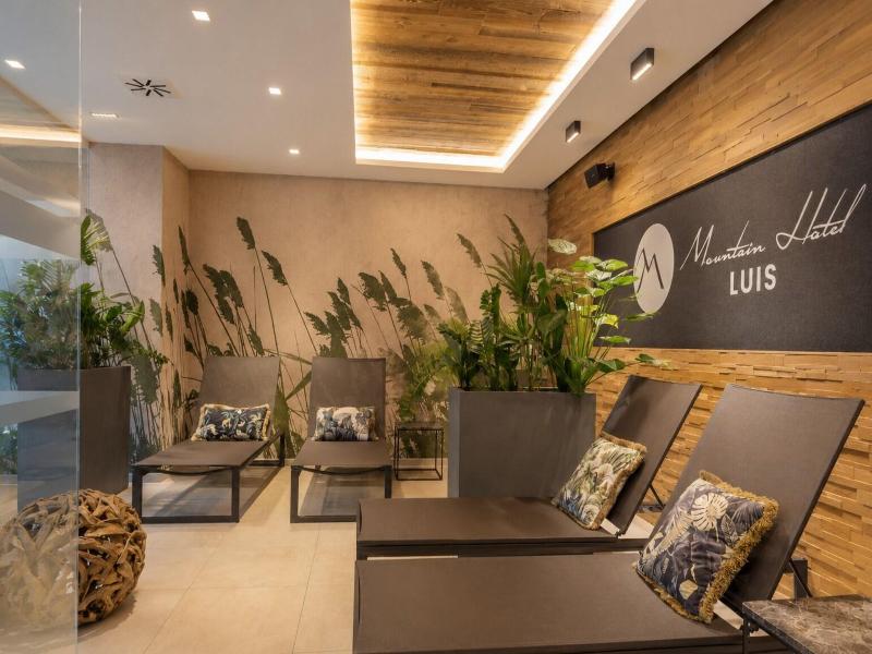 Mountain Hotel Luis image