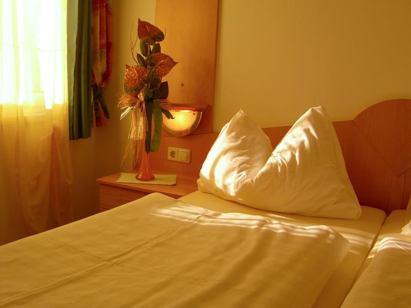 Boutique-Hotel LiebesNesterl Bergwirt image