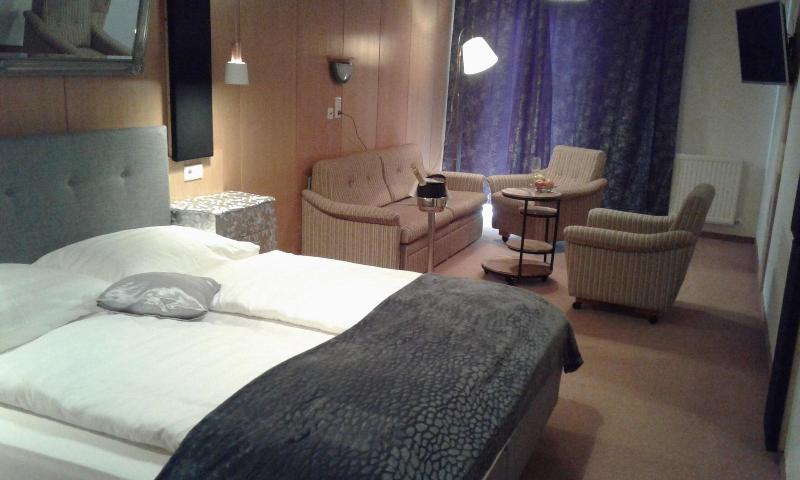 Boutique-Hotel LiebesNesterl Bergwirt image