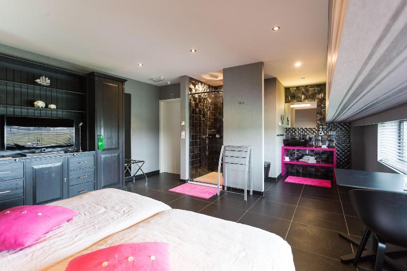 Hotel Den Berg image