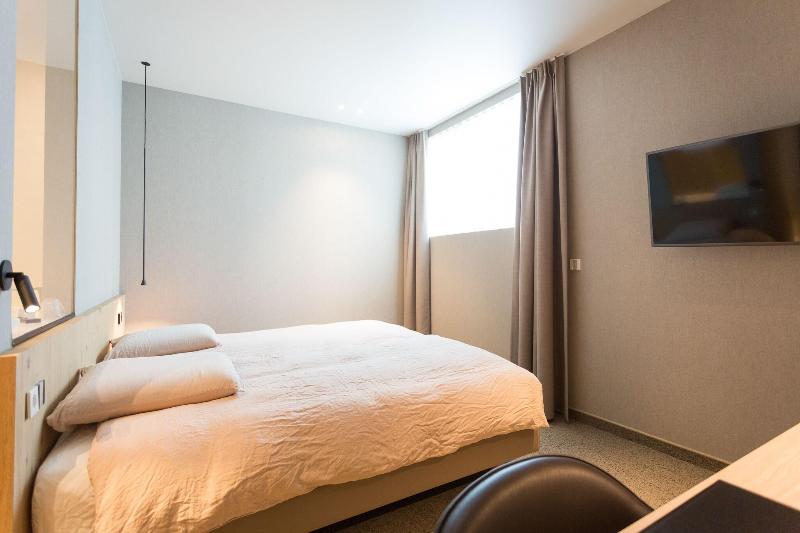 Hotel Den Berg image