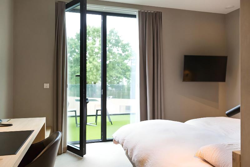 Hotel Den Berg image