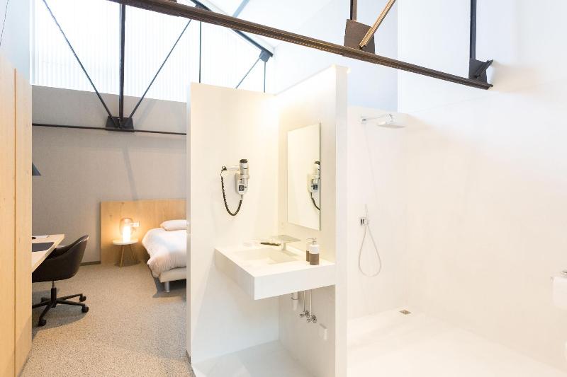 Hotel Den Berg image