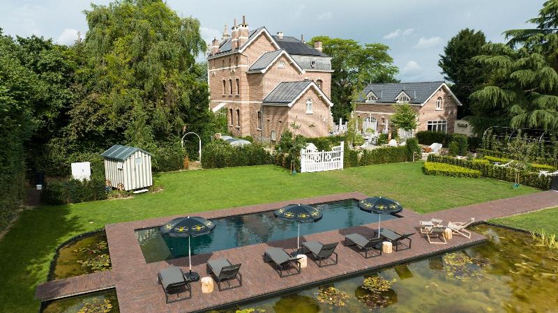 Villa Copis image
