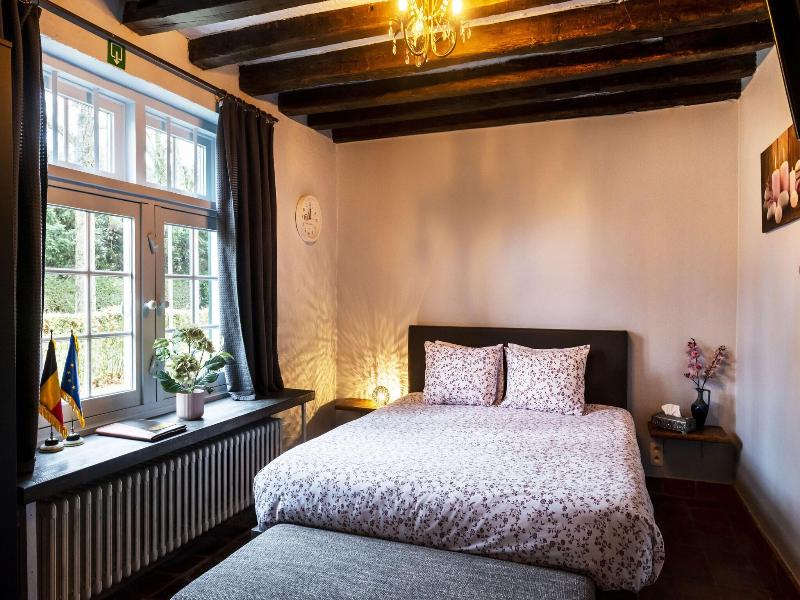 Rose House B&B image