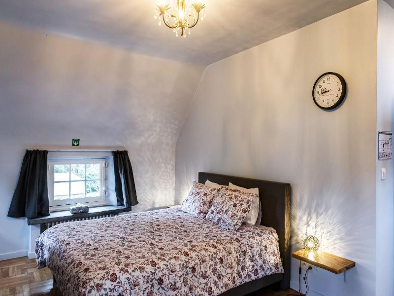 Rose House B&B image