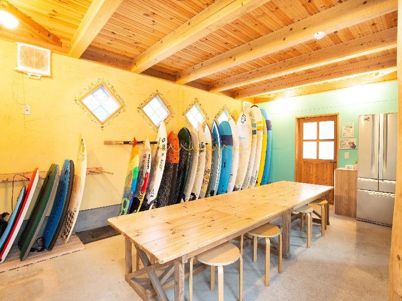 Guest House Pumping Surf image