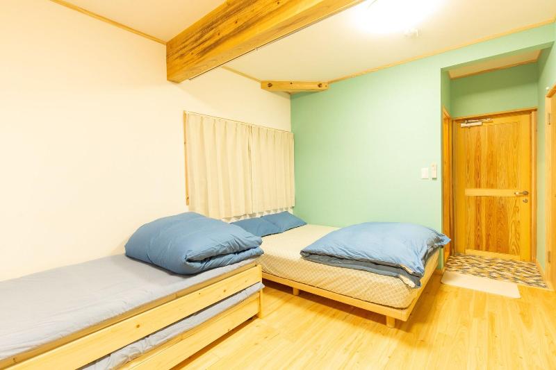 Guest House Pumping Surf image