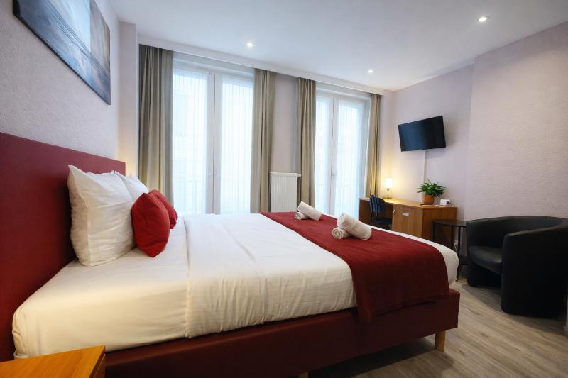 Hotel Cardiff image