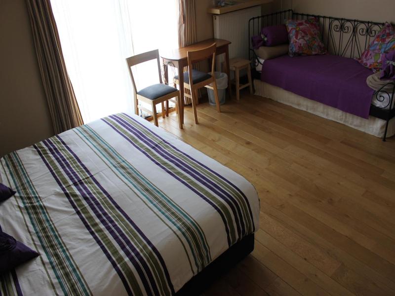 Lomolen B&B image