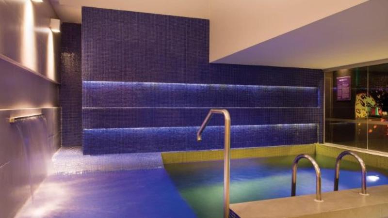 Lush Motel image