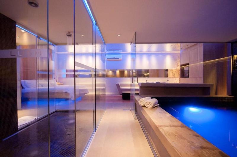 Lush Motel image