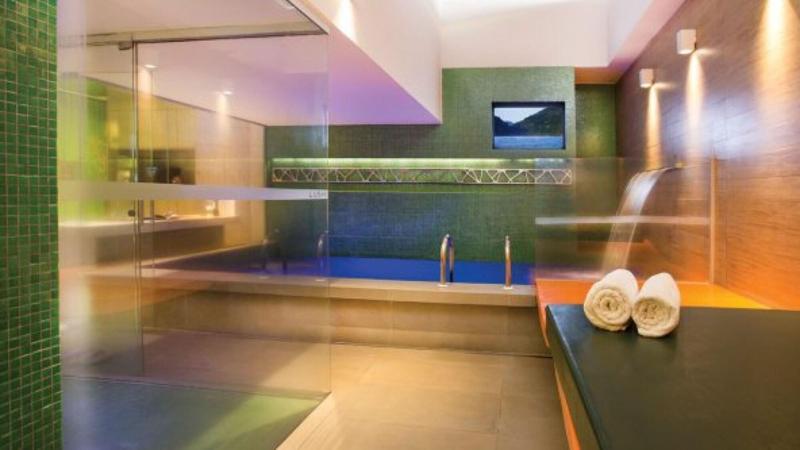 Lush Motel image