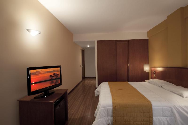 Hotel Moncloa image