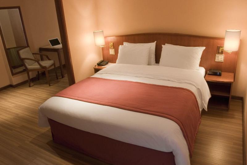 Hotel Moncloa image
