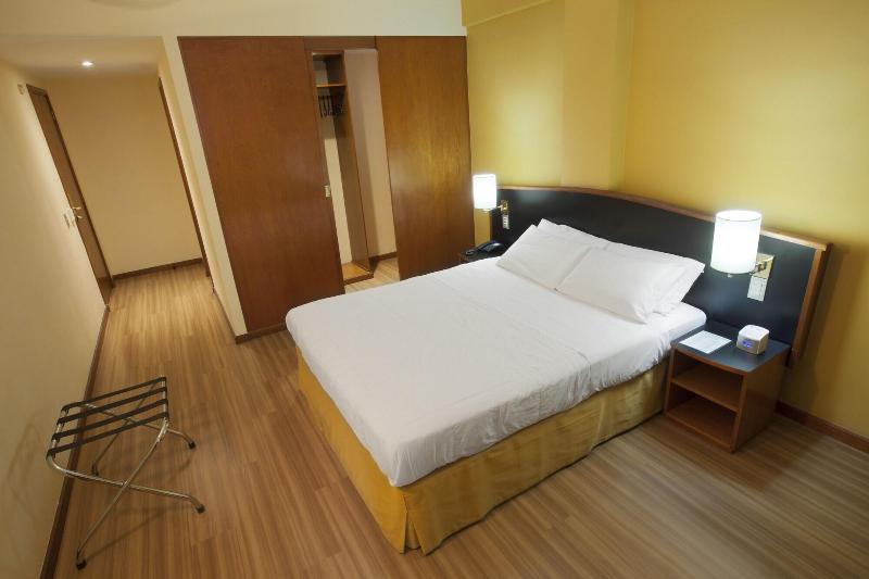 Hotel Moncloa image