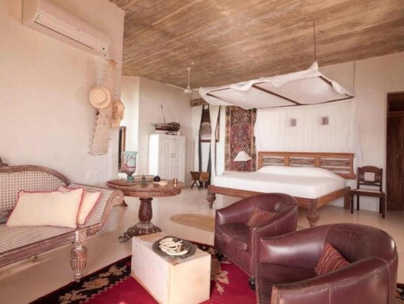 The Majlis Hotel image