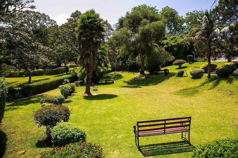 Thayu Farm Hotel image