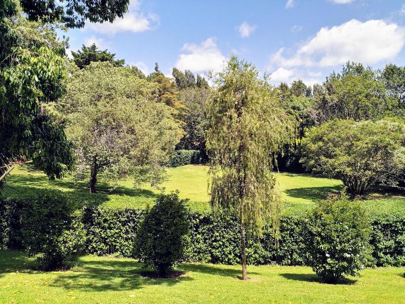 Thayu Farm Hotel image