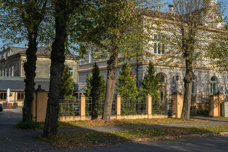 Hotel Villa Roze image